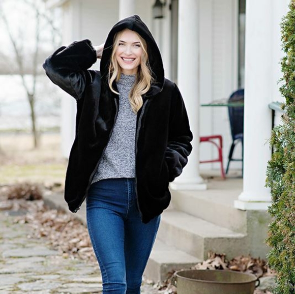 BLACK SHEARED BEAVER FAUX FUR HOODED PARKA - Picture 8 of 12